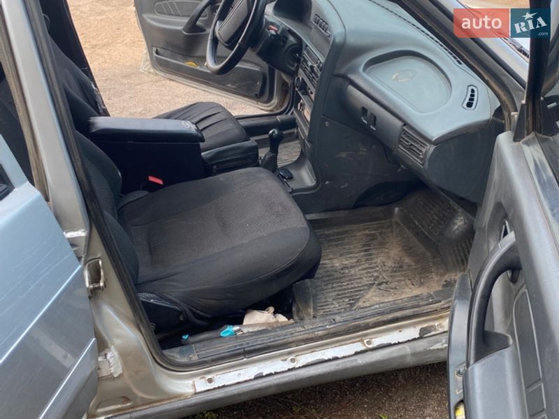 Хэтчбек ВАЗ / Lada 2114 Samara 2011 в Вольногорске