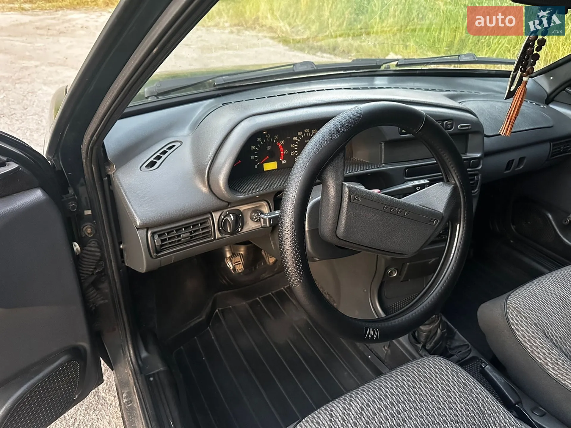 ВАЗ / Lada 2114 Samara 2004 VIN XTA21140043657023 фото оголошення 13 з 20