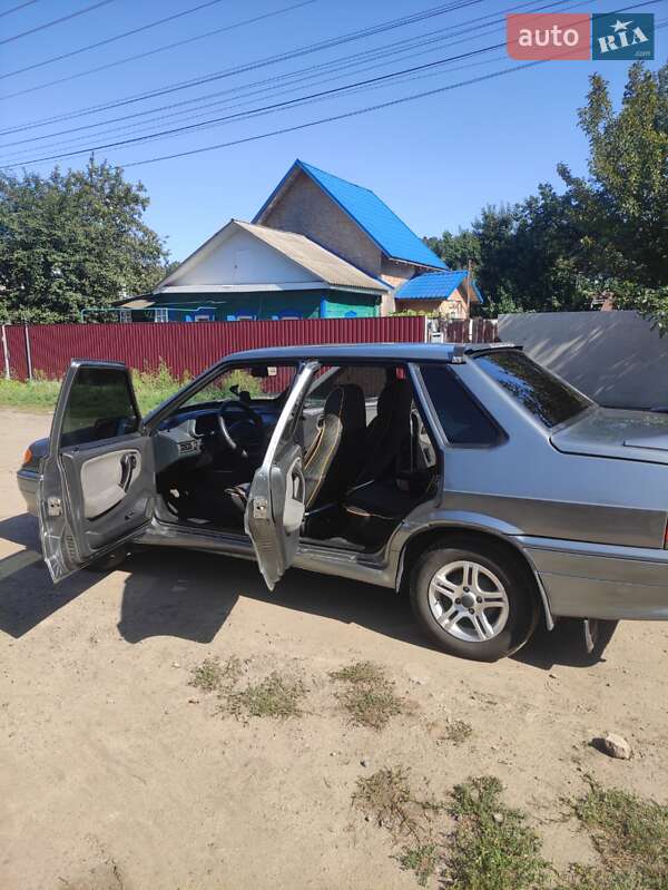 Седан ВАЗ / Lada 2115 Samara 2011 в Конотопі