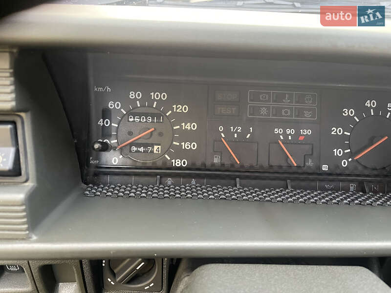 Седан ВАЗ / Lada 2115 Samara 1998 в Киеве