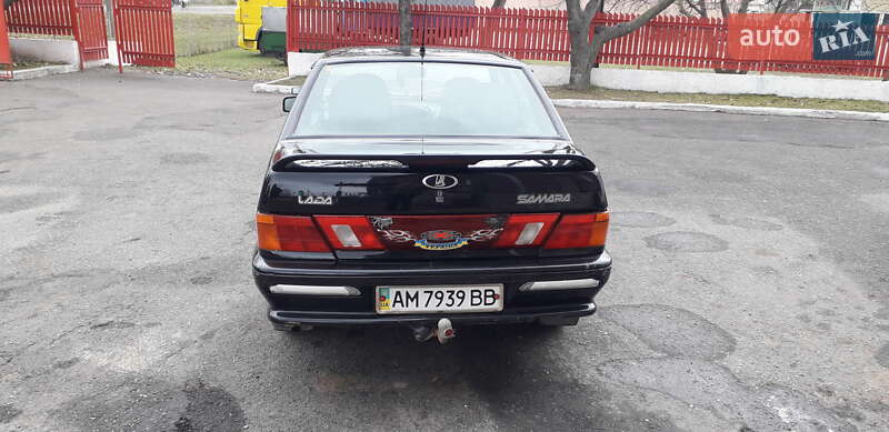 Седан ВАЗ / Lada 2115 Samara 2010 в Любаре