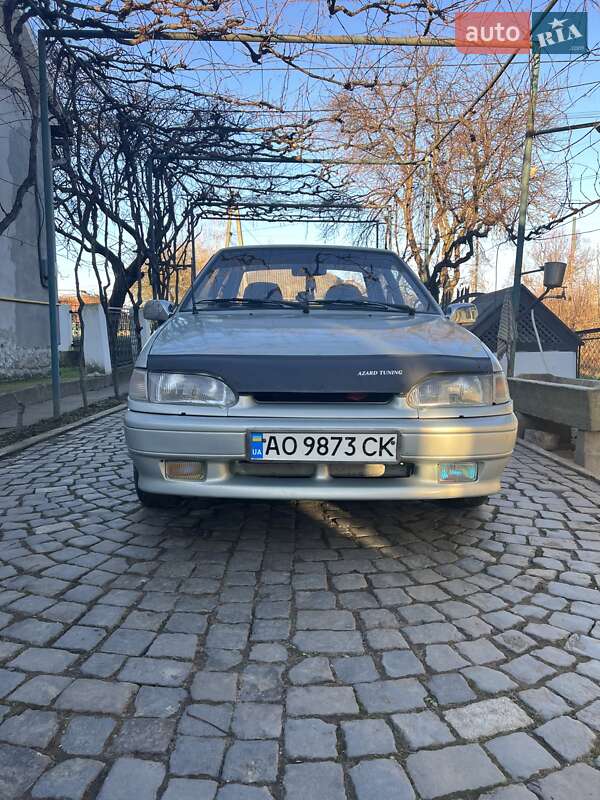 Седан ВАЗ / Lada 2115 Samara 2002 в Ужгороде