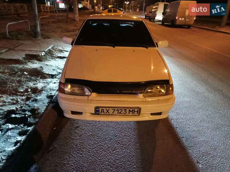 Седан ВАЗ / Lada 2115 Samara 2012 в Харькове
