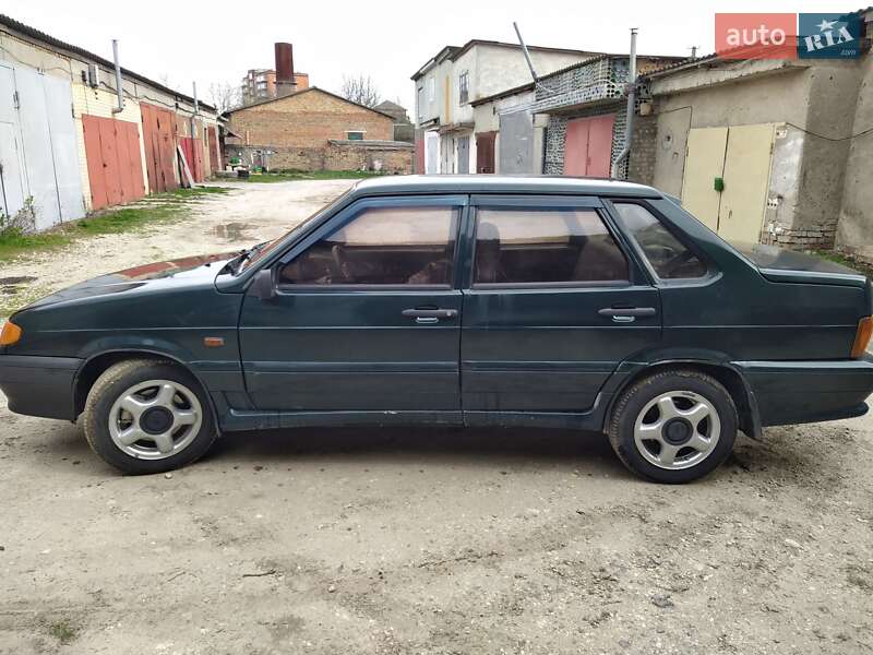 Седан ВАЗ / Lada 2115 Samara 2001 в Волочиську