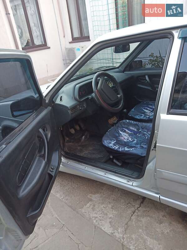Седан ВАЗ / Lada 2115 Samara 2009 в Днепре фото 5 Седан ВАЗ / Lada 2115 Samara 2009 в Днепре