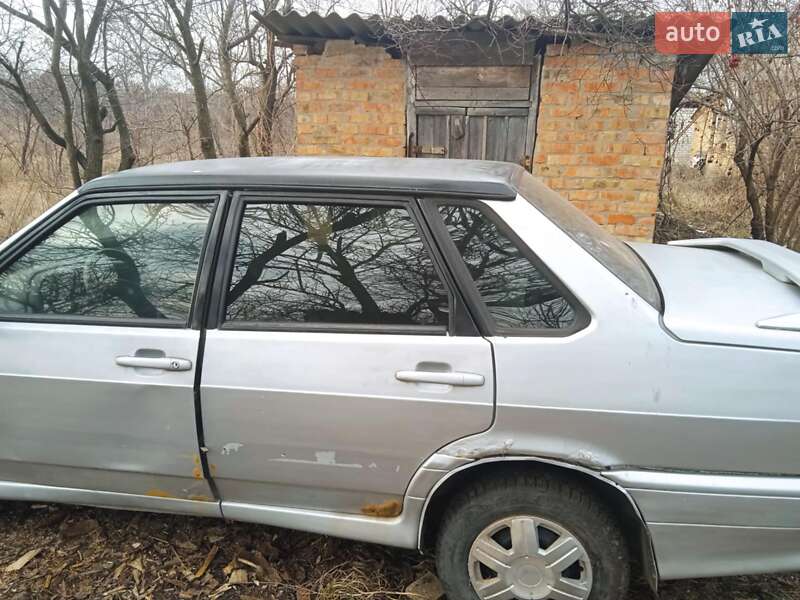 Седан ВАЗ / Lada 2115 Samara 2003 в Чигирине