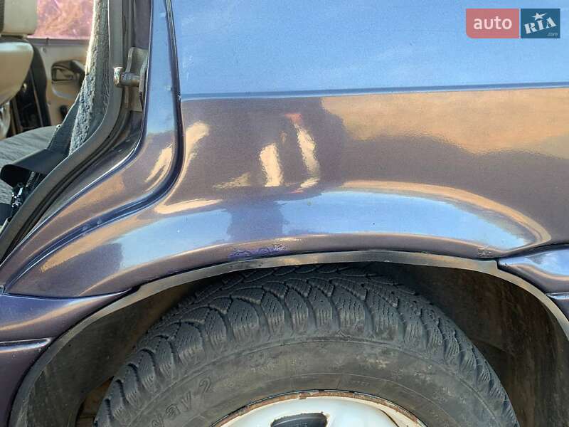 Седан ВАЗ / Lada 2115 Samara 2001 в Комсомольском