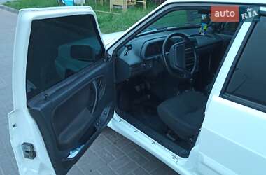 Седан ВАЗ / Lada 2115 Samara 2012 в 
