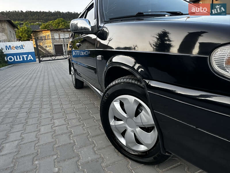 Седан ВАЗ / Lada 2115 Samara 2009 в Могилів-Подільському