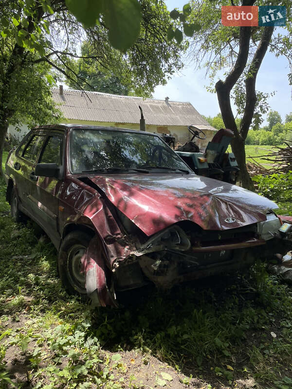 Седан ВАЗ / Lada 2115 Samara 2005 в Белогорье