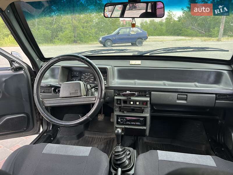 Седан ВАЗ / Lada 2115 Samara 1993 в Запорожье