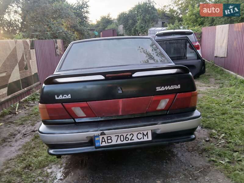 Седан ВАЗ 2115 Samara 2003 в 