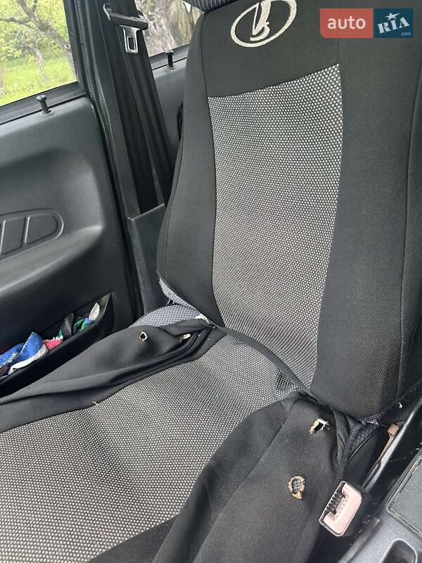 Седан ВАЗ / Lada 2115 Samara 2008 в Тячеве