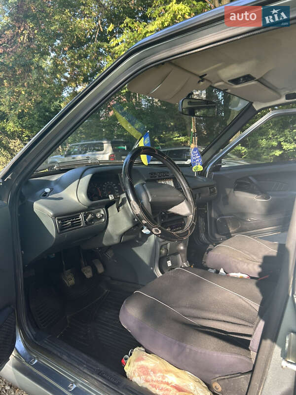 Седан ВАЗ / Lada 2115 Samara 2010 в Львові