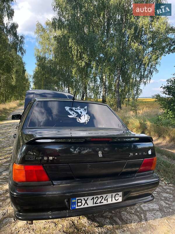 Седан ВАЗ / Lada 2115 Samara 2008 в Волочиске