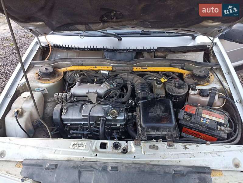 Седан ВАЗ / Lada 2115 Samara 2004 в Львове