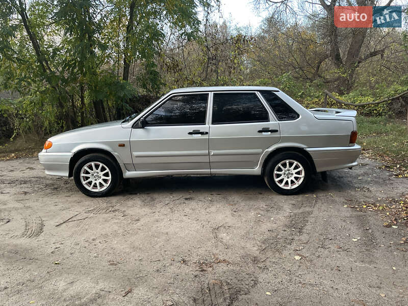 Седан ВАЗ / Lada 2115 Samara 2010 в Недригайлове