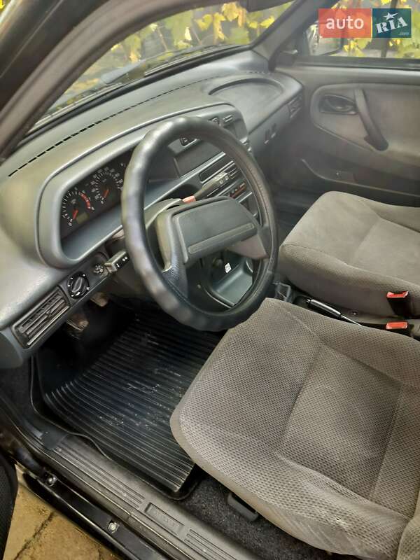 Седан ВАЗ / Lada 2115 Samara 2010 в Николаеве