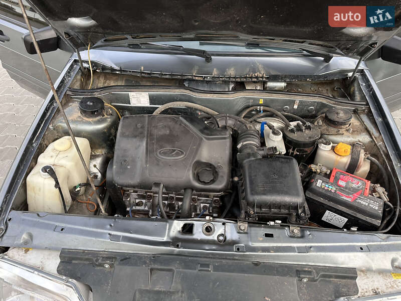 Седан ВАЗ / Lada 2115 Samara 2010 в Тернополі