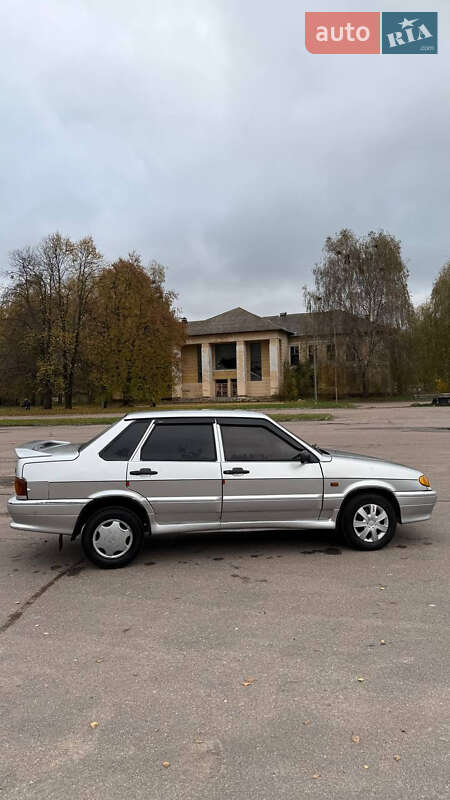 Седан ВАЗ / Lada 2115 Samara 2004 в Емильчине