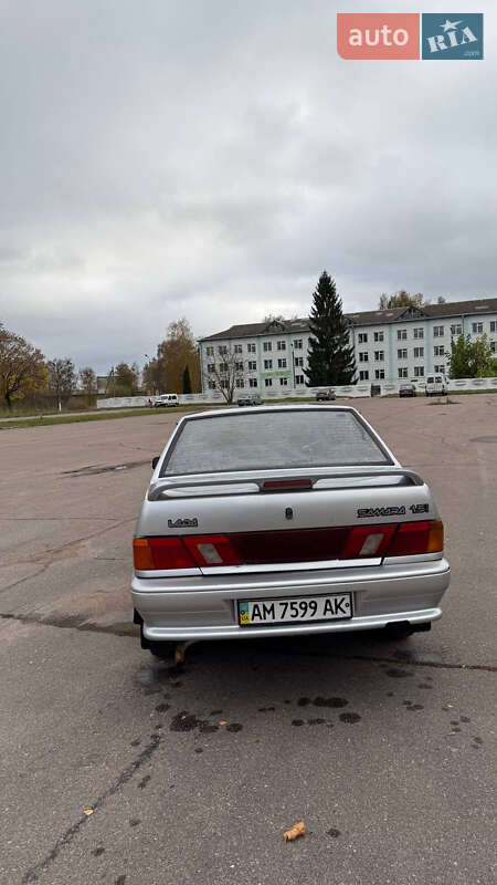 Седан ВАЗ / Lada 2115 Samara 2004 в Емильчине