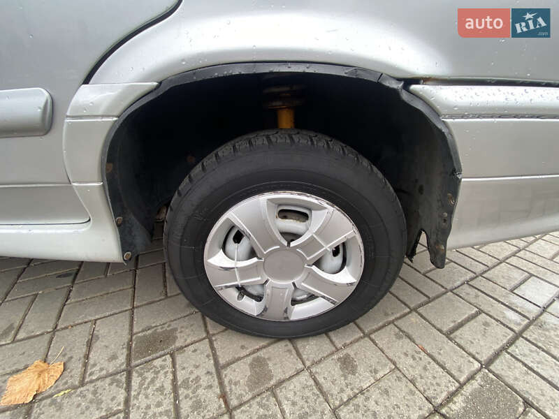 Седан ВАЗ / Lada 2115 Samara 2012 в Кривому Розі