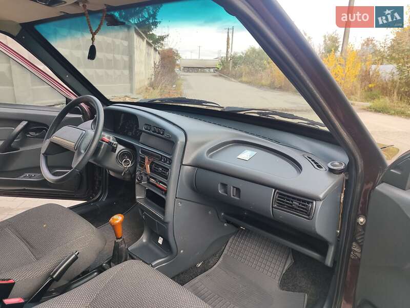 Седан ВАЗ / Lada 2115 Samara 2010 в Шептицькому фото 16 Седан ВАЗ / Lada 2115 Samara 2010 в Шептицькому