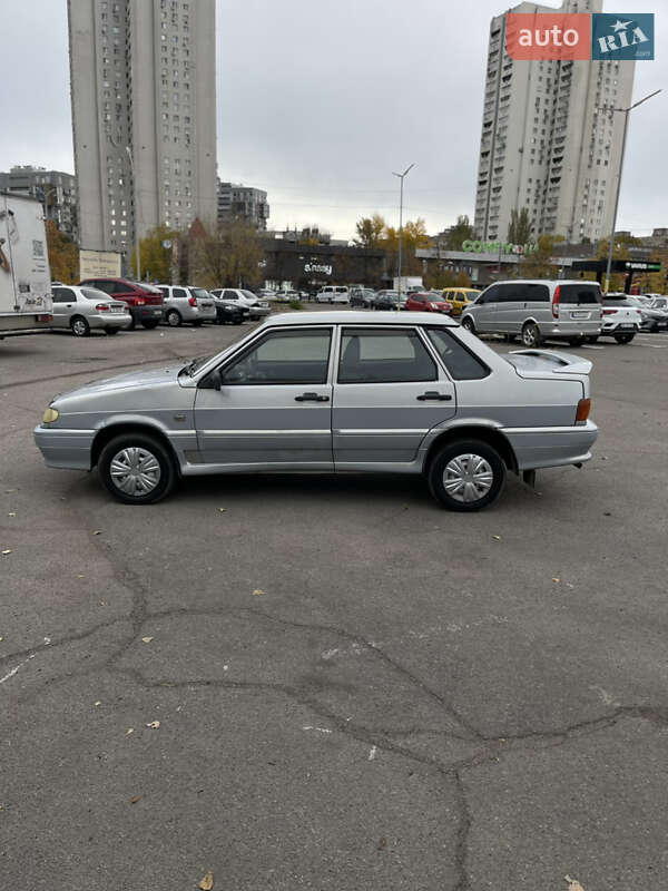 Седан ВАЗ / Lada 2115 Samara 2004 в Дніпрі