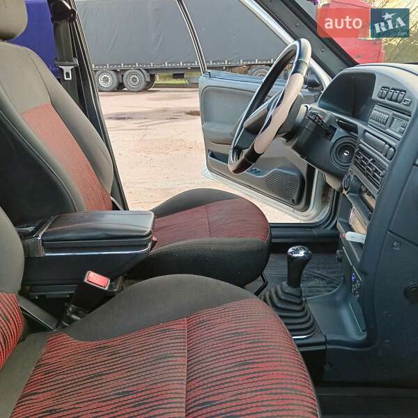 Седан ВАЗ / Lada 2115 Samara 2012 в Житомирі фото 11 Седан ВАЗ / Lada 2115 Samara 2012 в Житомирі