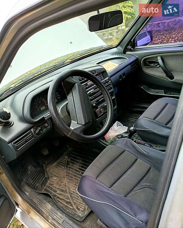 Седан ВАЗ / Lada 2115 Samara 2010 в Валках