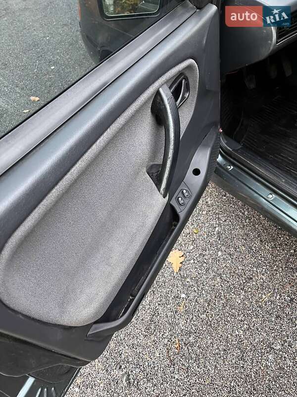 Седан ВАЗ / Lada 2115 Samara 2011 в Славуті фото 18 Седан ВАЗ / Lada 2115 Samara 2011 в Славуті