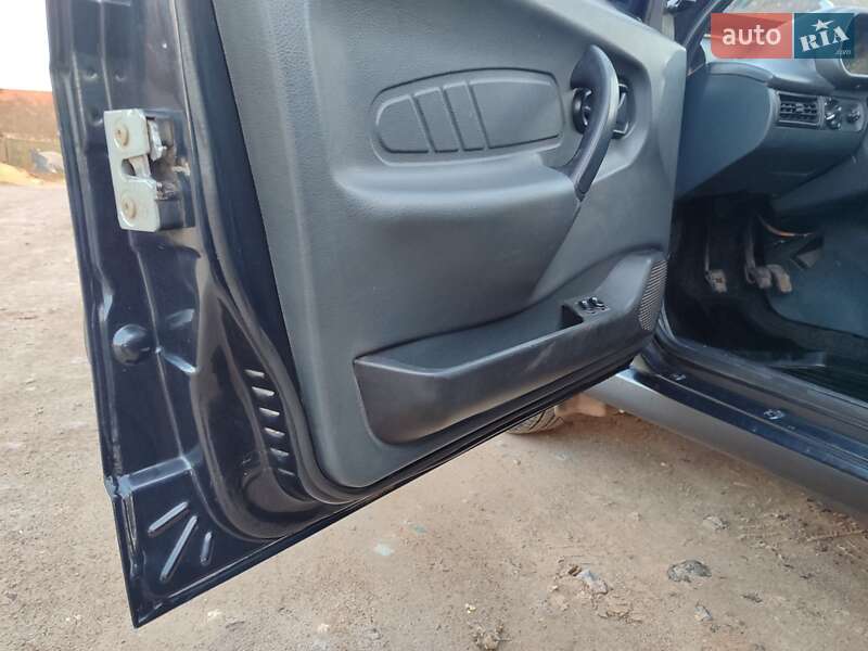 Седан ВАЗ / Lada 2115 Samara 2009 в Жмеринке фото 8 Седан ВАЗ / Lada 2115 Samara 2009 в Жмеринке