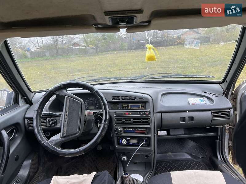 Седан ВАЗ / Lada 2115 Samara 2005 в Нежине