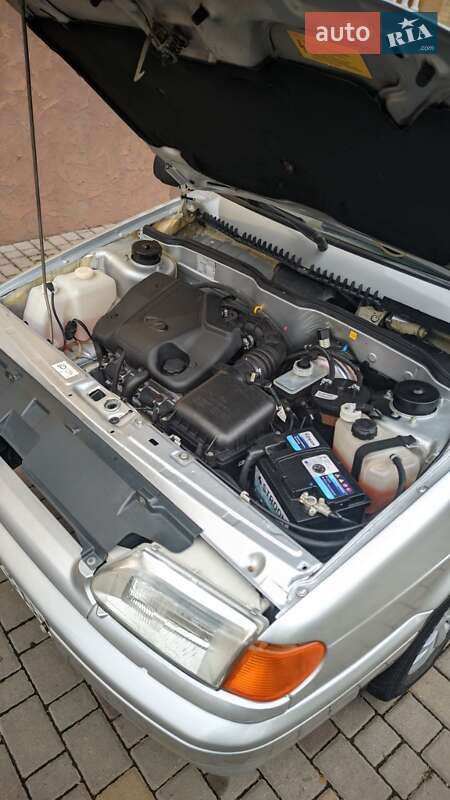 Седан ВАЗ / Lada 2115 Samara 2009 в Рівному