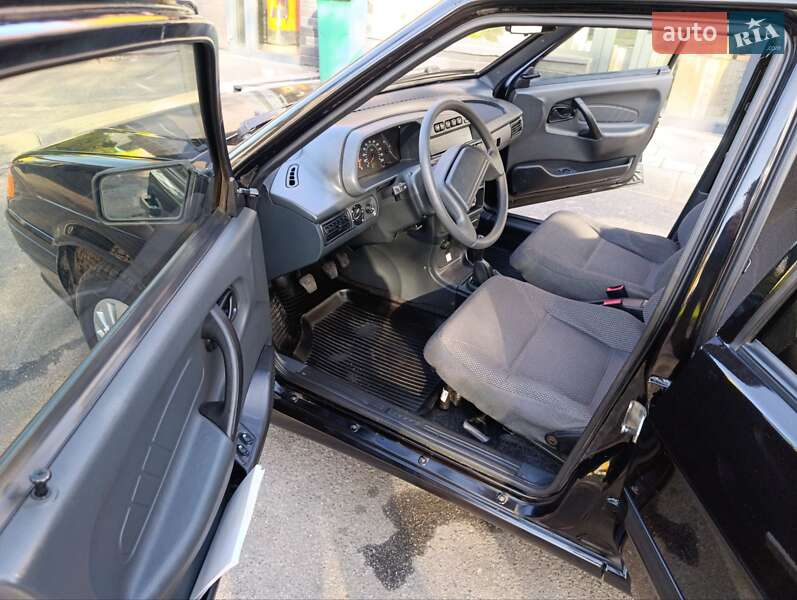 Седан ВАЗ / Lada 2115 Samara 2009 в Черкасах фото 13 Седан ВАЗ / Lada 2115 Samara 2009 в Черкасах