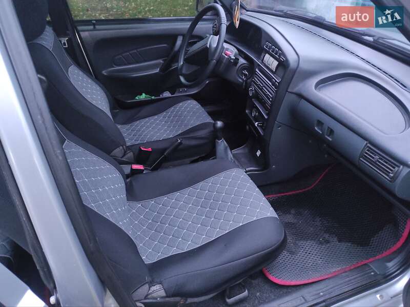 Седан ВАЗ / Lada 2115 Samara 2008 в Змиеве