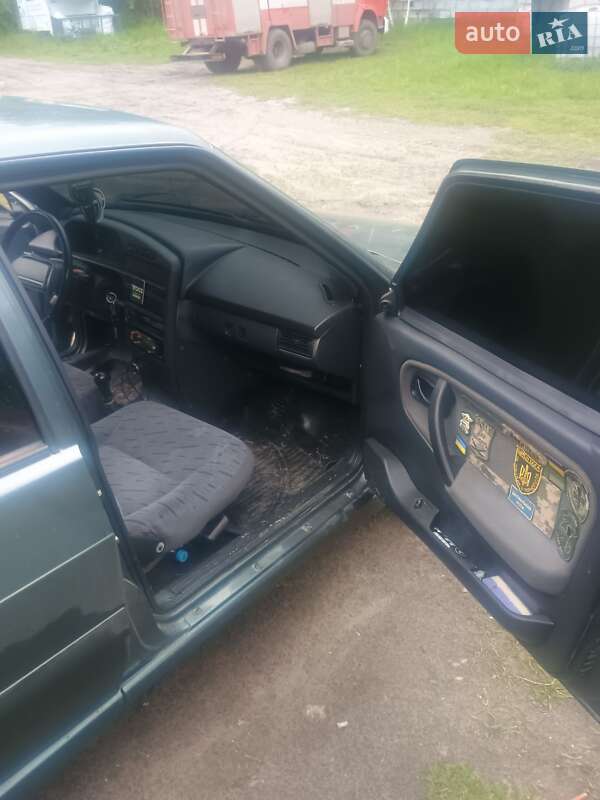 Седан ВАЗ / Lada 2115 Samara 2011 в Синельниково