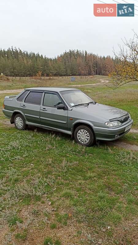 Седан ВАЗ / Lada 2115 Samara 2011 в Змиеве фото Седан ВАЗ / Lada 2115 Samara 2011 в Змиеве