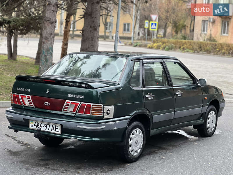 Седан ВАЗ / Lada 2115 Samara 2003 в Дніпрі