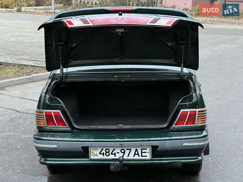 Седан ВАЗ / Lada 2115 Samara 2003 в Дніпрі