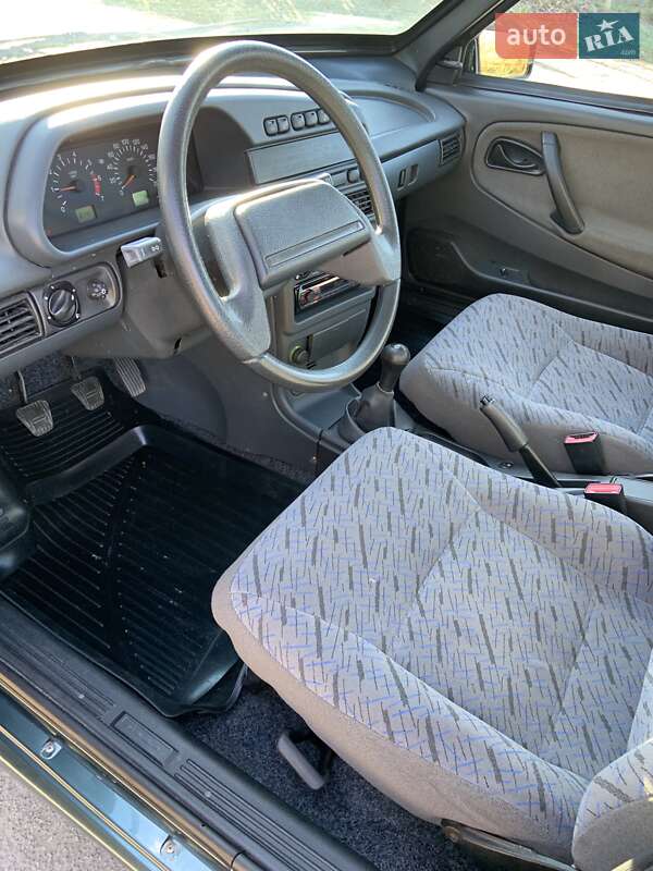Седан ВАЗ / Lada 2115 Samara 2011 в Києві