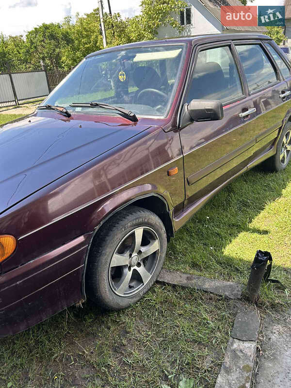 Седан ВАЗ / Lada 2115 Samara 2011 в Черновцах