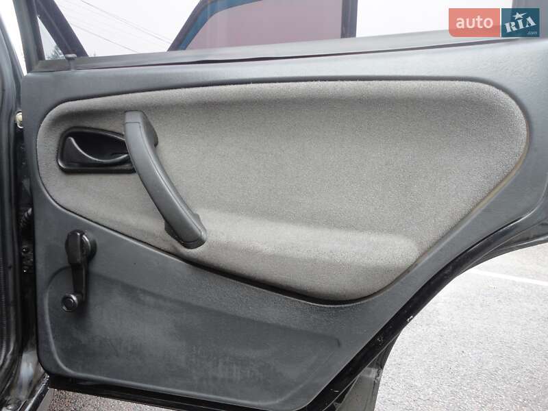 Седан ВАЗ / Lada 2115 Samara 2012 в Каменском фото 20 Седан ВАЗ / Lada 2115 Samara 2012 в Каменском