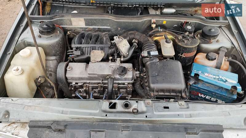 Седан ВАЗ / Lada 2115 Samara 2011 в Прилуках