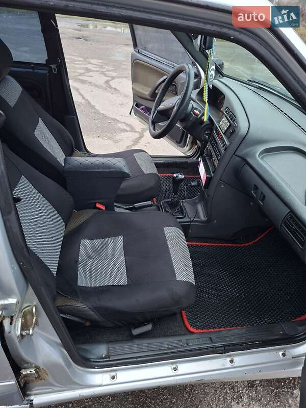 Седан ВАЗ / Lada 2115 Samara 2006 в Харкові