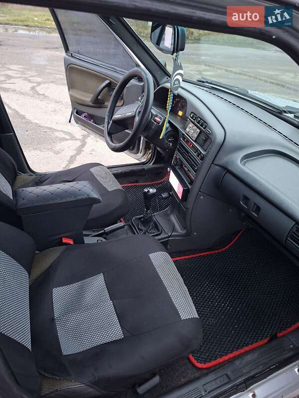 Седан ВАЗ / Lada 2115 Samara 2006 в Харкові