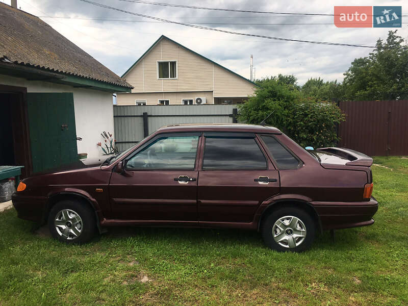 ВАЗ / Lada 2115 Samara 2010