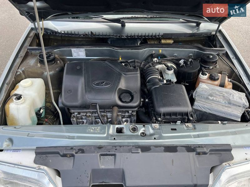 Седан ВАЗ / Lada 2115 Samara 2010 в Сумах