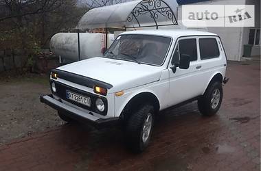 Внедорожник / Кроссовер ВАЗ / Lada 2121 Нива 1999 в Косове