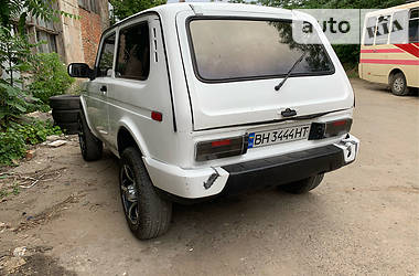 Универсал ВАЗ / Lada 2121 Нива 1990 в Одессе